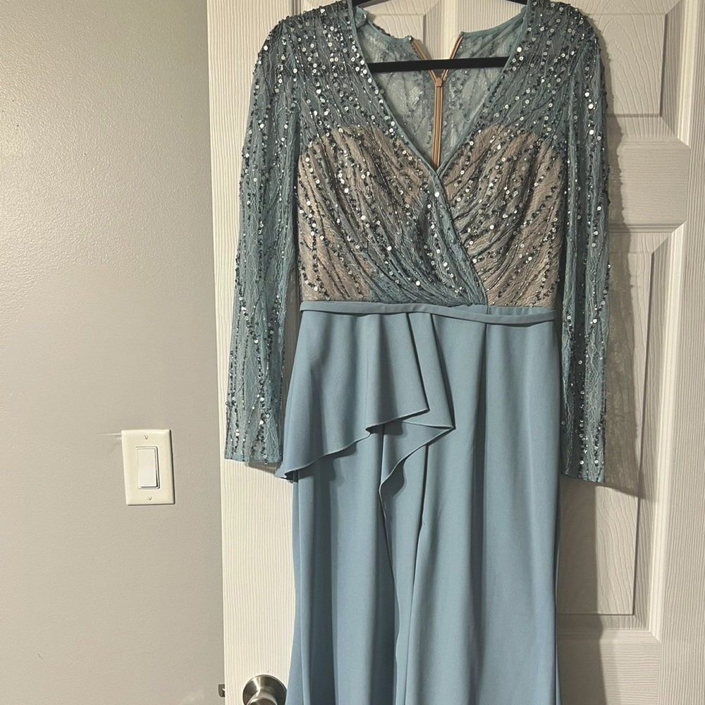 Terrain Evening dress Size 8 (10)